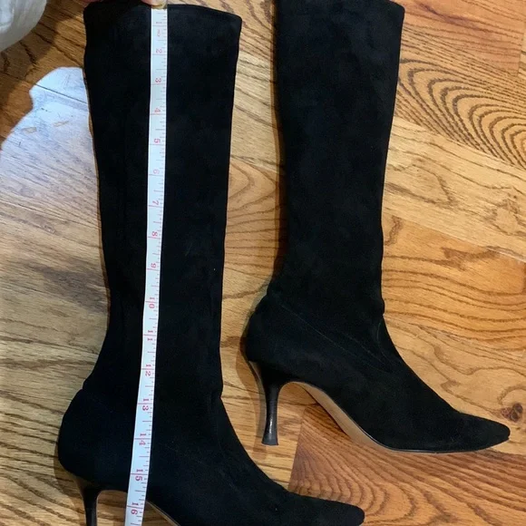 Manolo Blahnik Black Suede Sock Boots - Picture 15 of 16